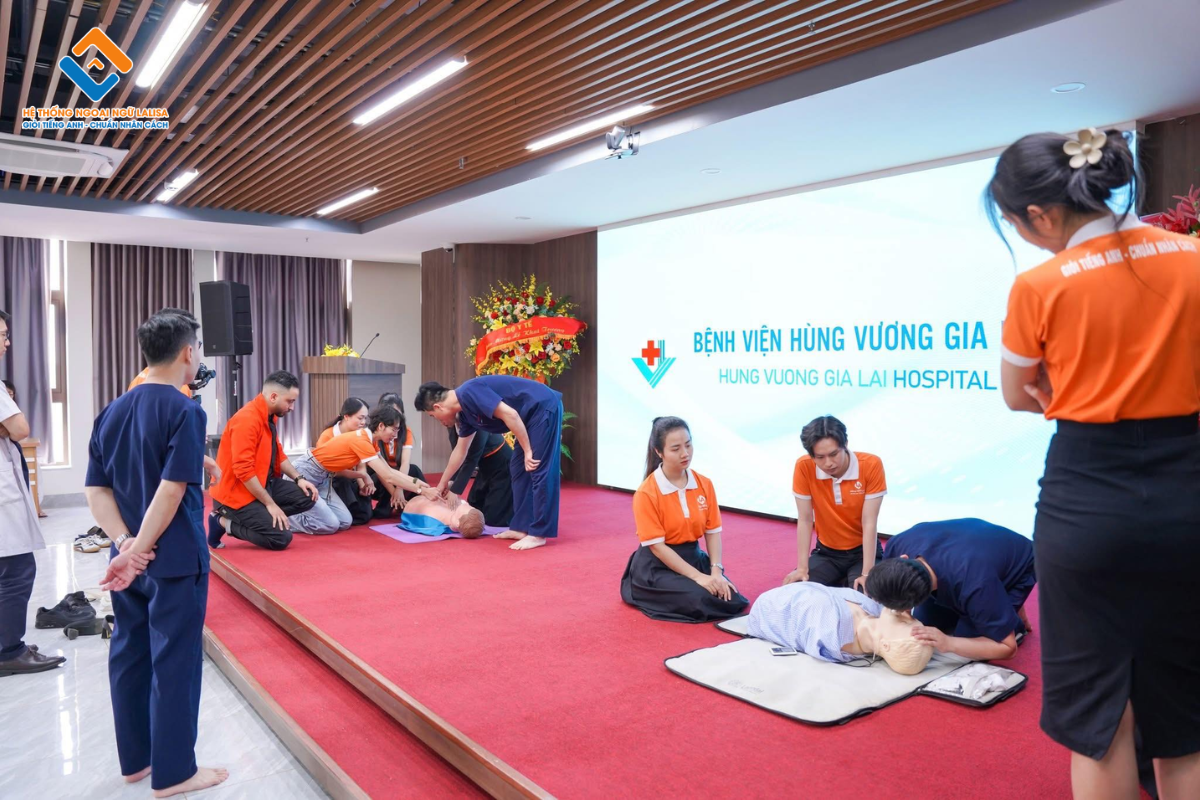 Tổ Chức Tập Huấn Kỹ Năng Sơ Cấp Cứu Cho Trẻ Em Từ 2 Tuổi