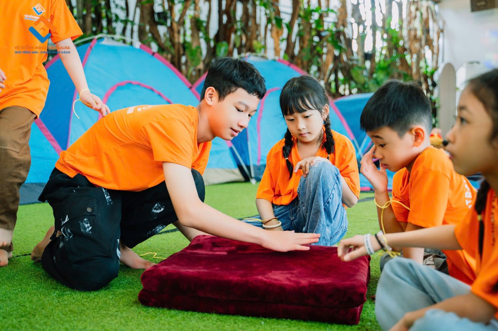 Học Tiếng Anh Không Áp Lực Tại Hệ Thống Ngoại Ngữ Lalisa 