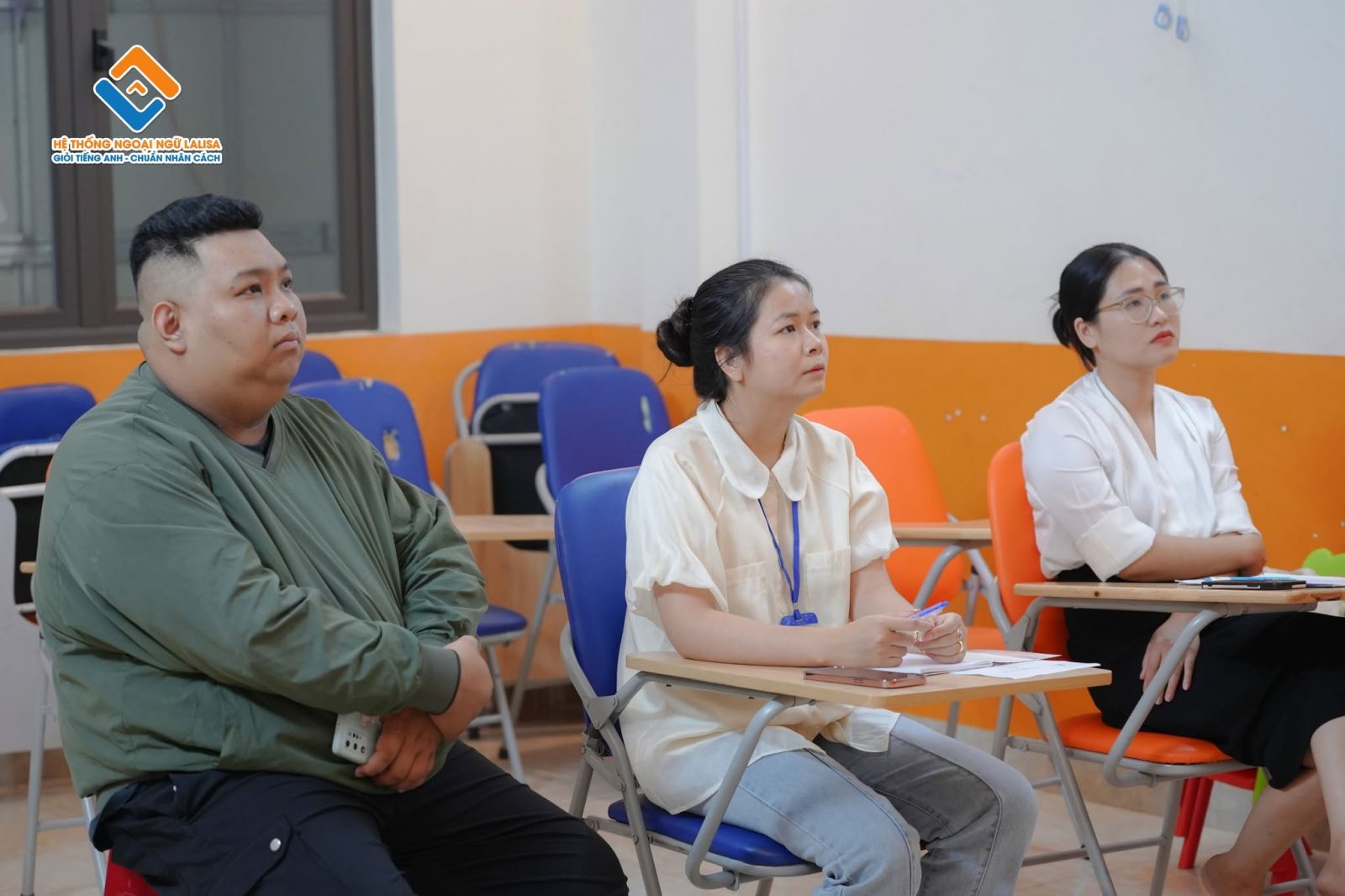 Lộ Trình Tiếng Anh Giao Tiếp Tại Lalisa Theo Từng Độ Tuổi 